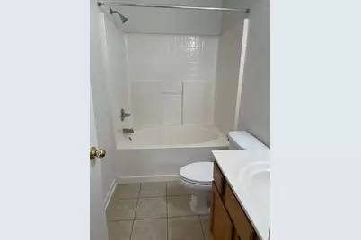 21 NW Baywood Court NW, Fort Walton Beach, FL 32548 - Photo 9