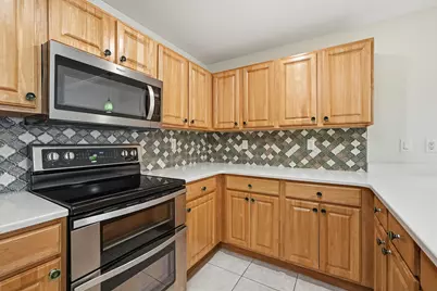 113 SW Brooks Street SW #105, Fort Walton Beach, FL 32548 - Photo 13