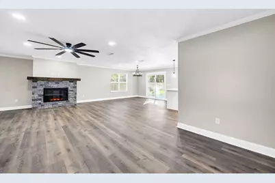 4052 Randi Road, Crestview, FL 32539 - Photo 5