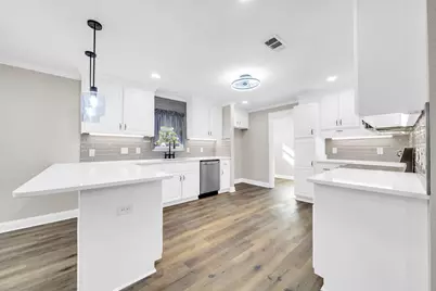 4052 Randi Road, Crestview, FL 32539 - Photo 13