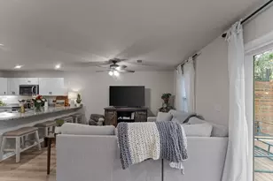 448 Riverwalk Cir, Freeport, FL 32439 - Photo 7