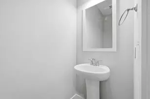 235 Date Palm Ln, Freeport, FL 32439 - Photo 21