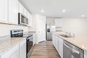 733 Quintana St, Crestview, FL 32539 - Photo 13