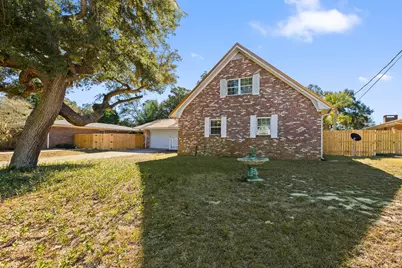 9 Elkwood Court, Shalimar, FL 32579 - Photo 3