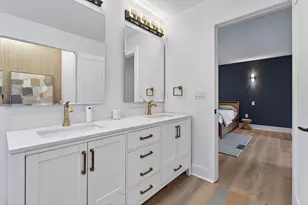 717 Sailfish Dr, Fort Walton Beach, FL 32548 - Photo 17