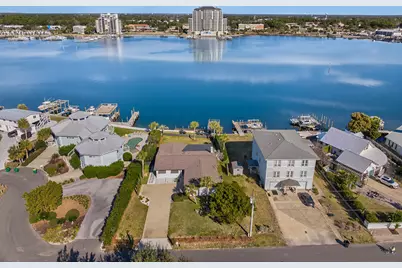 717 Sailfish Drive, Fort Walton Beach, FL 32548 - Photo 35