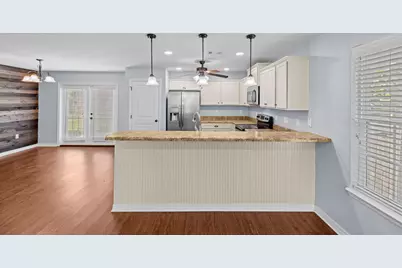 457 Eisenhower Drive, Crestview, FL 32539 - Photo 7