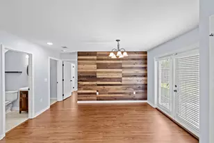 457 Eisenhower Dr, Crestview, FL 32539 - Photo 11