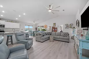 2099 Queen St, Crestview, FL 32536 - Photo 3