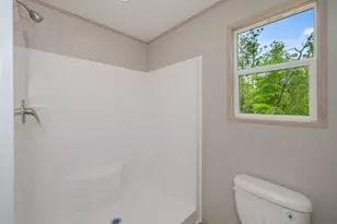 696 Passion Flower St, Defuniak Springs, FL 32433 - Photo 33