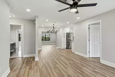 251 Gregory Drive, Mary Esther, FL 32569 - Photo 5