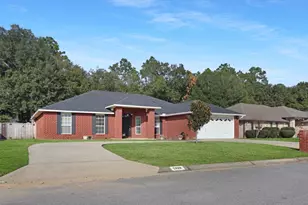 5929 Chi Chi Cir, Milton, FL 32570 - Photo 5