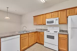 938 Barrow St, Fort Walton Beach, FL 32547 - Photo 3
