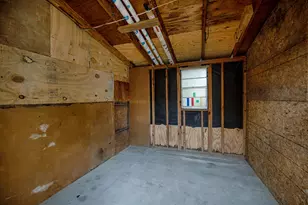 131 Bayou View Dr, Fort Walton Beach, FL 32547 - Photo 17