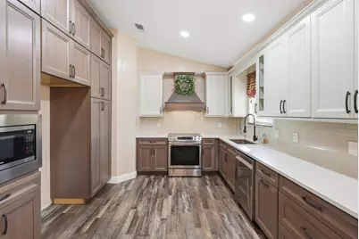 7525 Kingswood Road, Southport, FL 32409 - Photo 13