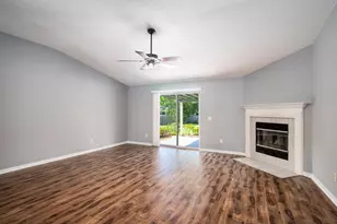 7292 Broadmoor St, Navarre, FL 32566 - Photo 23