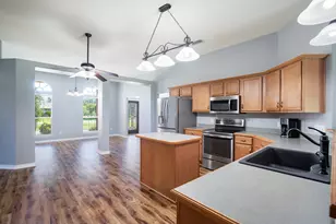 7292 Broadmoor St, Navarre, FL 32566 - Photo 19