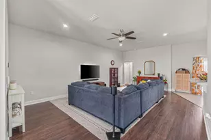 4746 Chanson Crossing, Crestview, FL 32539 - Photo 5