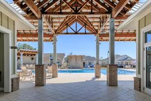 723 Reindeer Rd, Niceville, FL 32578 - Photo 3