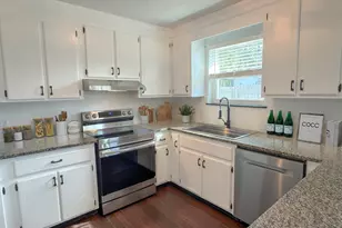 6901 Corrydale Dr, Pensacola, FL 32506 - Photo 9