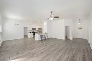 3208 Arthur Blvd, Crestview, FL 32536 - Photo 7