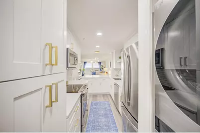 670 Nautilus Court #202, Fort Walton Beach, FL 32548 - Photo 5