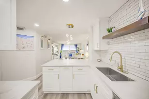 670 Nautilus Ct, Fort Walton Beach, FL 32548 - Photo 7