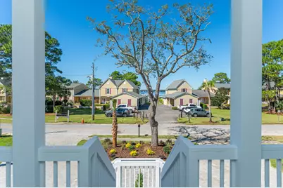 22 Shalimar Drive, Shalimar, FL 32579 - Photo 11