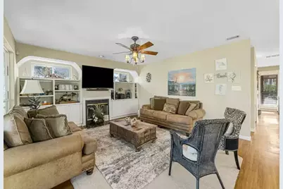 21904 Lakeview Drive, Panama City Beach, FL 32413 - Photo 9