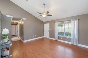 2534 Sunset Dr, Crestview, FL 32536 - Photo 9