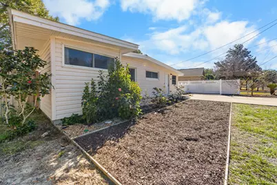 366 NE Osborne Drive NE, Fort Walton Beach, FL 32548 - Photo 11