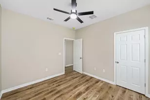 1359 E Chestnut Ave E, Crestview, FL 32539 - Photo 27