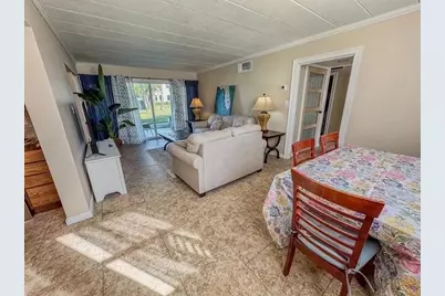 300 Miracle Strip Parkway Parkway #3A, Mary Esther, FL 32569 - Photo 3