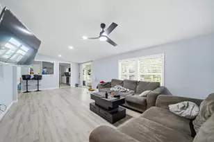 307 E Pennsylvania Ave E, Bonifay, FL 32425 - Photo 15