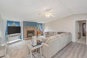 6918 Bill Lundy Rd, Laurel Hill, FL 32567 - Photo 13