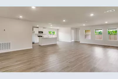 5620 Thatcher Road, Crestview, FL 32539 - Photo 13