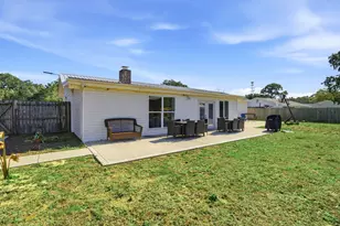 1969 Frontera St, Navarre, FL 32566 - Photo 33