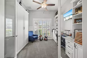 1469 E Shores Blvd E, Gulf Breeze, FL 32563 - Photo 11