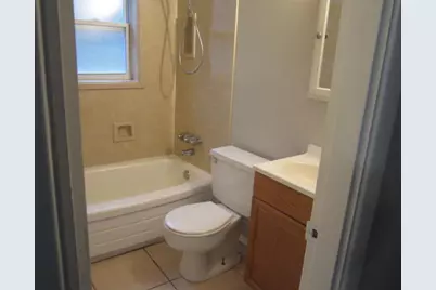 712 Newport Drive, Fort Walton Beach, FL 32547 - Photo 9