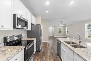 145 NE Fourth Ave NE, Crestview, FL 32539 - Photo 11