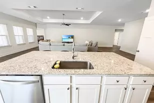 722 Quintana St, Crestview, FL 32539 - Photo 9