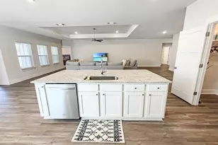 722 Quintana St, Crestview, FL 32539 - Photo 3