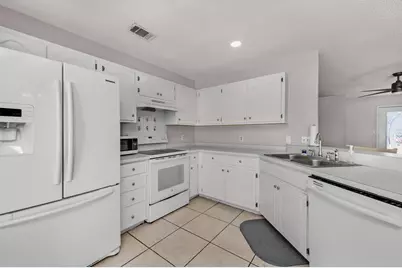 67 NW Olde Cypress Circle NW, Fort Walton Beach, FL 32548 - Photo 11