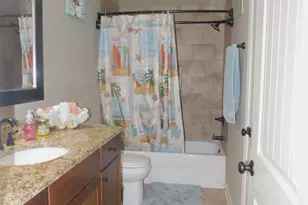 6056 Diamante Dr, Crestview, FL 32539 - Photo 15