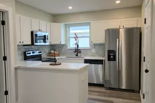 292 E North Ave E, Crestview, FL 32536 - Photo 1