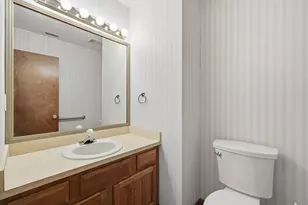 8 Kristin Circle Circle, Niceville, FL 32578 - Photo 7