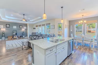 7914 Majestic Cypress Dr Drive, Milton, FL 32583 - Photo 15