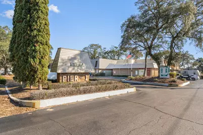 210 Pelham Road #UNIT 220A, Fort Walton Beach, FL 32547 - Photo 39