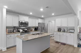 2609 Prominence Ln, Crestview, FL 32536 - Photo 9