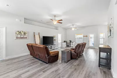 5823 Crestlake Drive, Crestview, FL 32536 - Photo 7